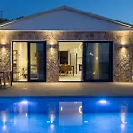 An Ar Villa *
