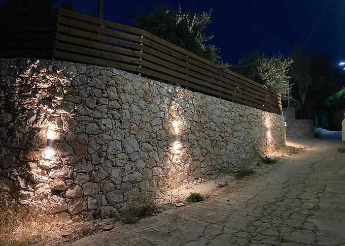 An Ar Villa Tragaki
