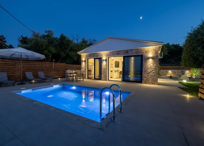 An Ar Villa *