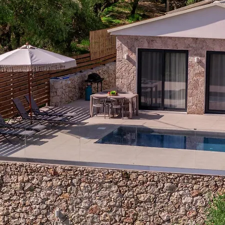 An Ar Villa Tragaki