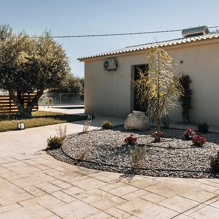 An Ar Villa